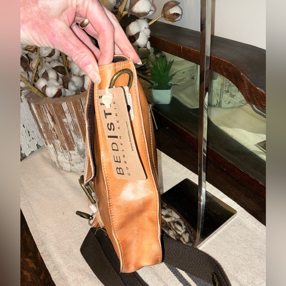 NWT Bed Stu Venice Beach II Patchwork Crossbody Bag Tan Rustic Nectar MSRP $295 - Picture 4 of 13
